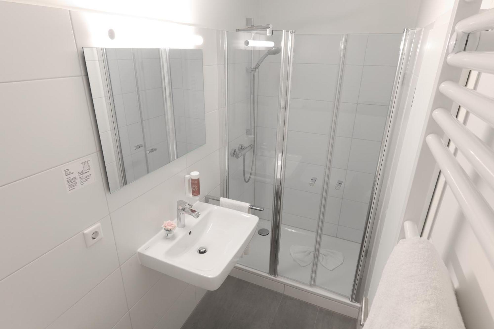 Hotel Kuehl Neumünster Dış mekan fotoğraf