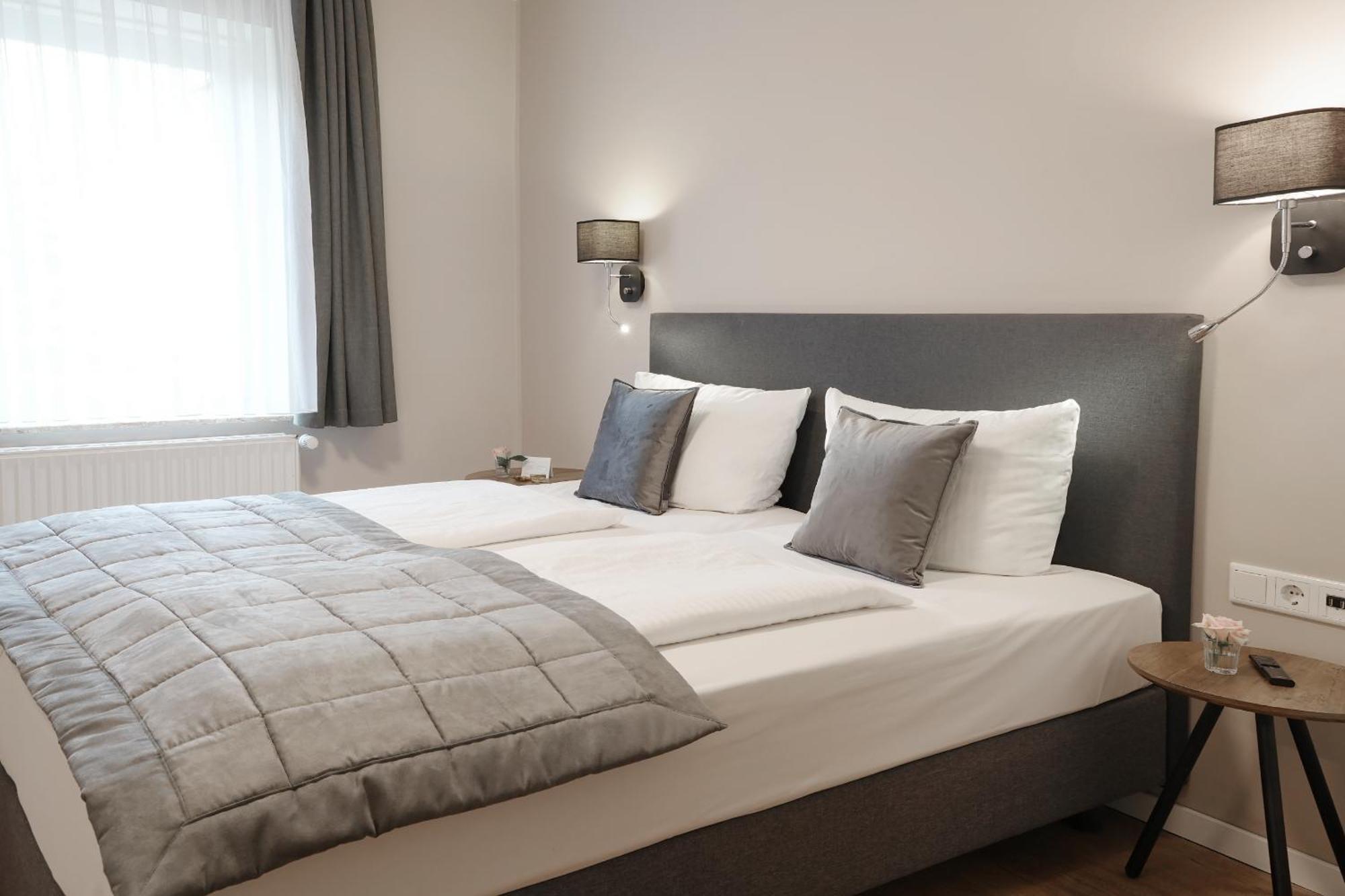 Hotel Kuehl Neumünster Dış mekan fotoğraf