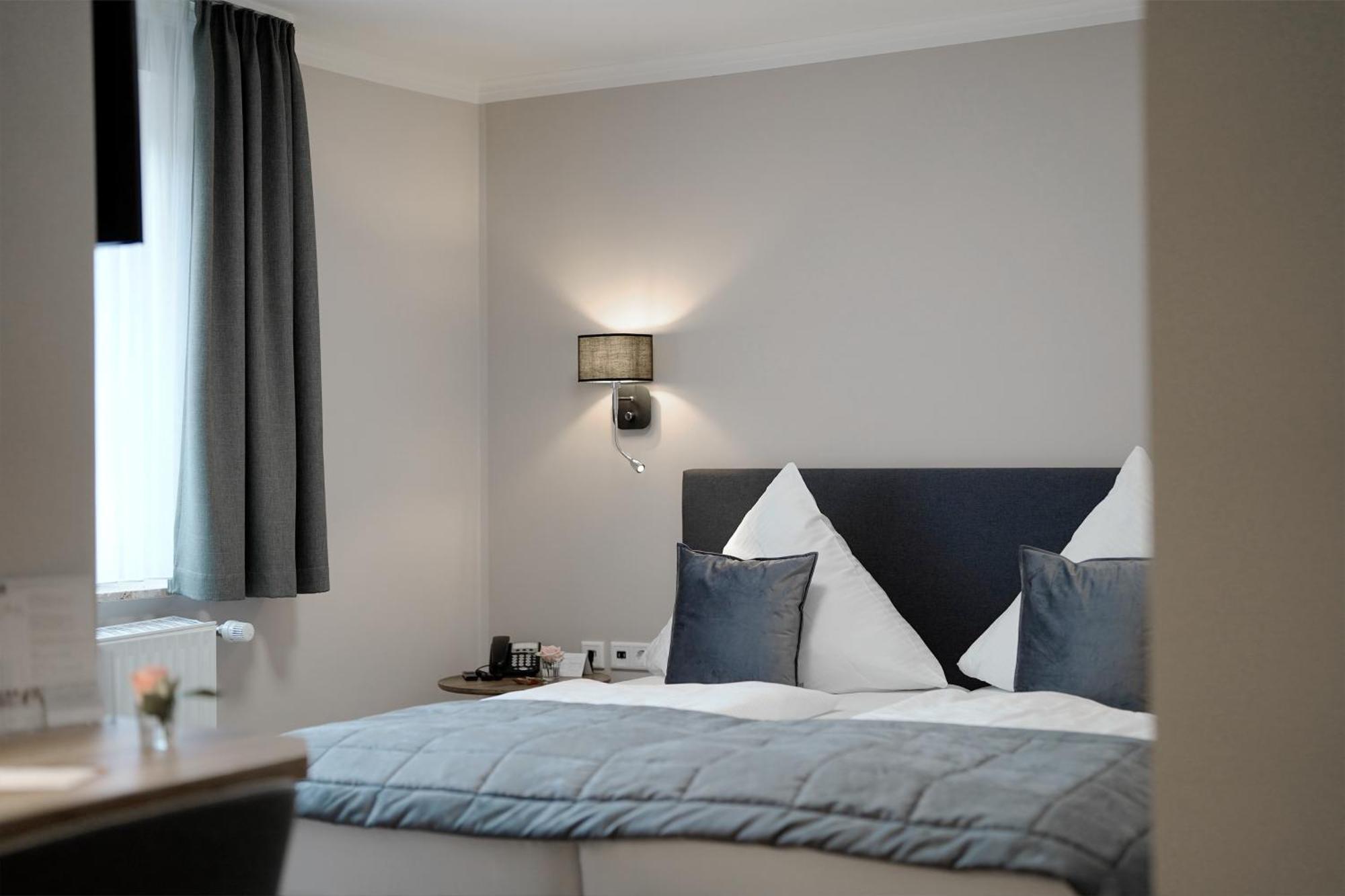 Hotel Kuehl Neumünster Dış mekan fotoğraf